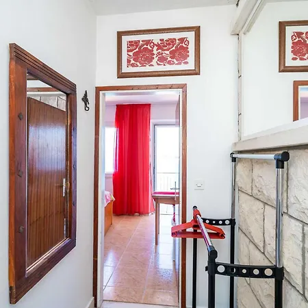 Nikolina Lu - Studio With Sea View Apartman Lumbarda